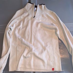 North face half zip up jacket size L